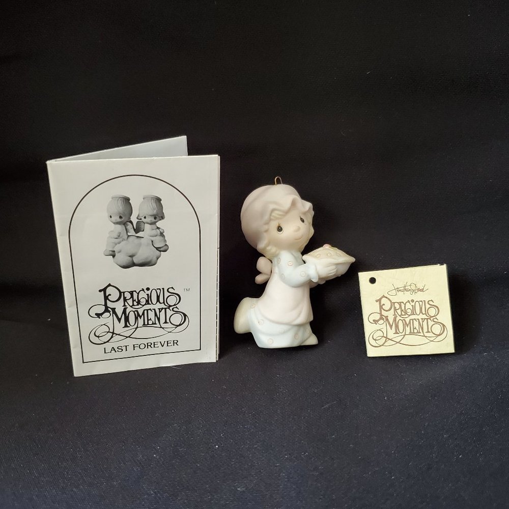 Precious Moments #E-2376 Dropping Over For Christmas, original box and t…